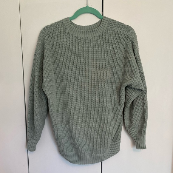 Hollister Light Blue Knit Crewneck Sweater - Picture 2 of 4